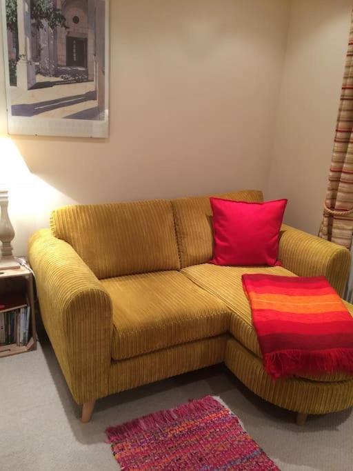 Cotswold Edge Guest Suite With Broadway Hill View Badsey ภายนอก รูปภาพ